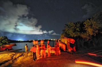 Photo Credit: http://www.nydailynews.com/life-style/glow-flow-kayaking-eerie-bioluminescent-bays-puerto-rico-article-1.1126777